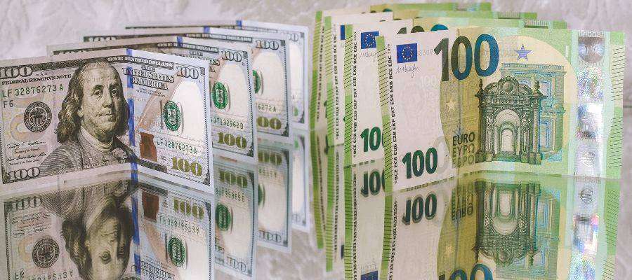 Dollar and Euro notes, unlimited earnings potential